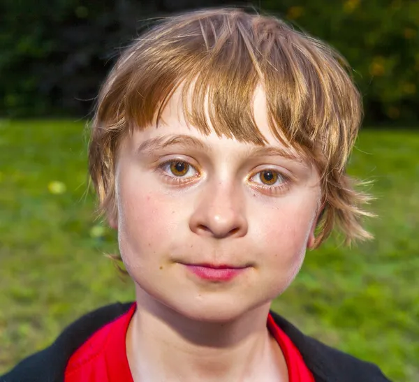 Portrait of cute boy — Stock Photo, Image