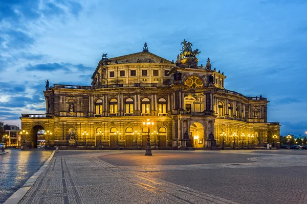 Dresden at night. Semper opera. — Stock Photo, Image