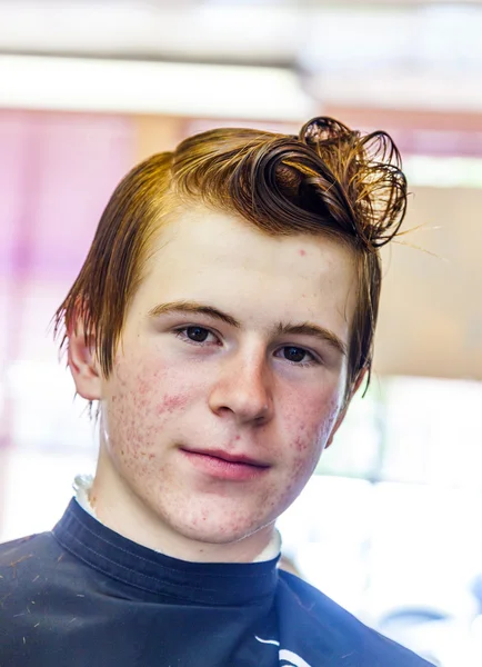 Young boys at the hairdresser — Stock Photo, Image