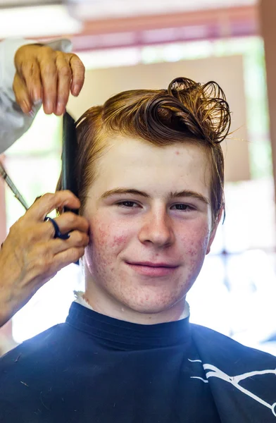 Young boys at the hairdresser — Stock Photo, Image