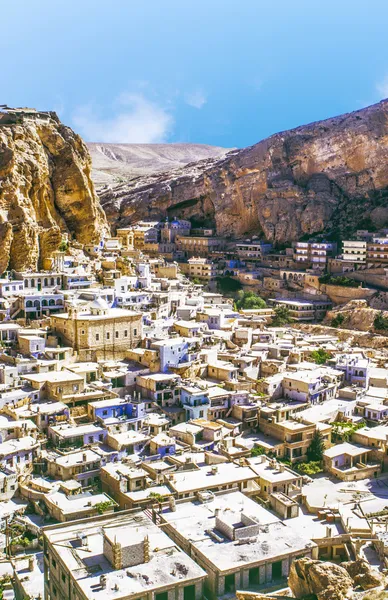 Ma'loula ou Maalula, un petit village chrétien dans le Rif Dimash — Photo