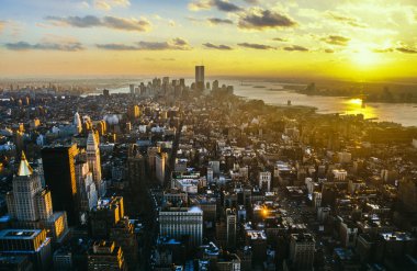 downtown Manhattan ikiz kuleleri ile dünya ticaretinin görüntüleyin.