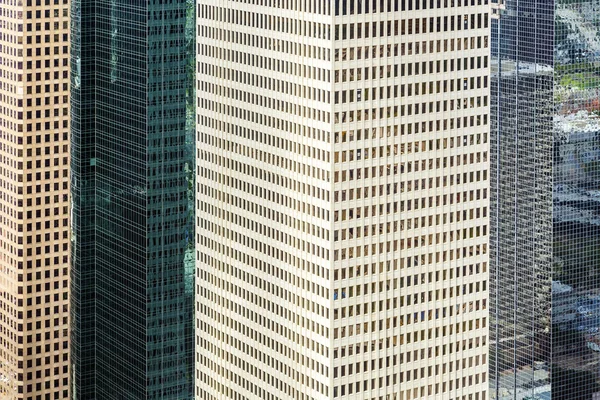 Facciata di edifici moderni nel centro di Houston — Foto Stock