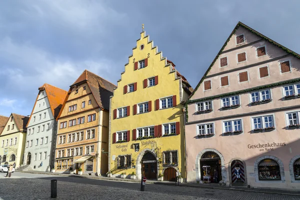 Facciata vecchia casa in legno a di Rothenburg ob der Tauber — Foto Stock