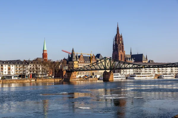 Eiserner steg am main — Stockfoto