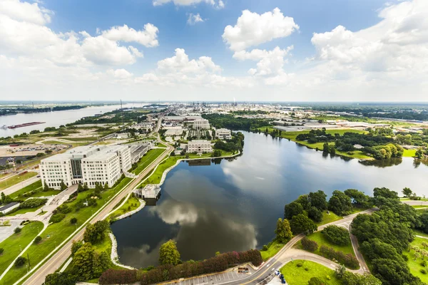 Antena de baton Rouge com rio Missisippi — Fotografia de Stock