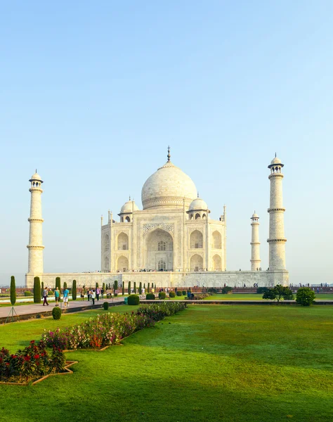 Taj Mahal en la luz del amanecer, Agra, India — Foto de Stock