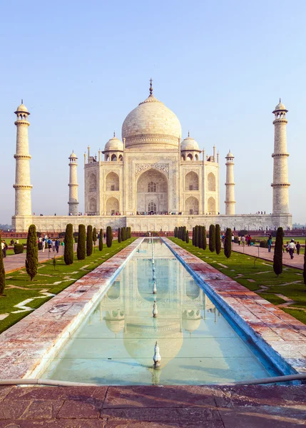 Taj mahal gündoğumu ışık — Stok fotoğraf