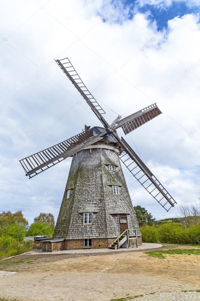  Dutch windmill in Benz 