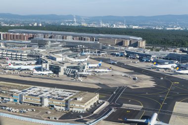 frankfurt Havaalanı hava