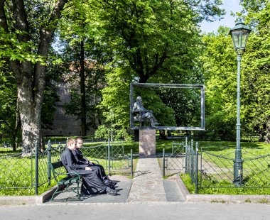 jan mateyko için anıt