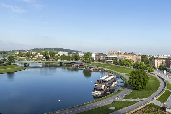 Aerial view of the Vistula River with morning view to old city o — Stock Photo, Image