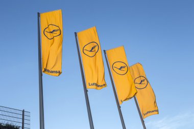 lufthansa simgesi olan Lufthansa bayrağı