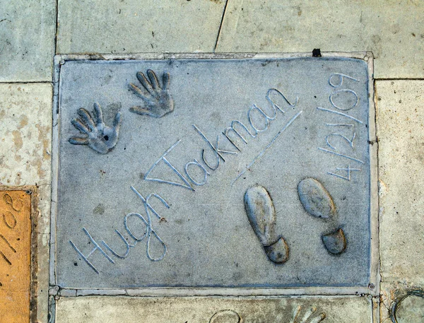 Handavtryck av hugh jackman i hollywood boulevard i grävmaskin — Stockfoto