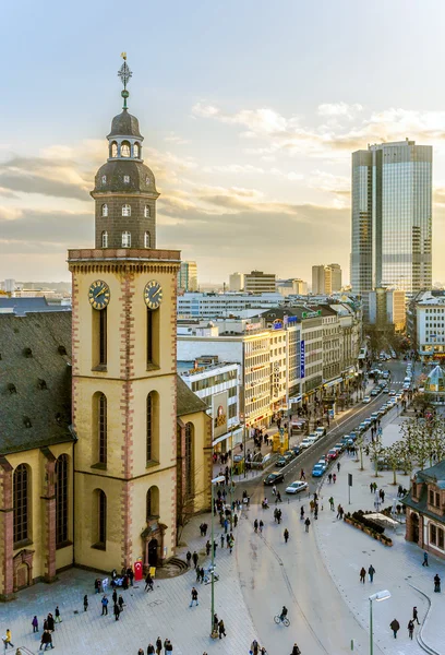 Vista al horizonte de Frankfurt con Hauptwache — Foto de Stock