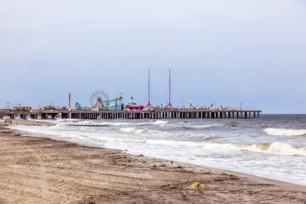 Parque de diversões em Steel Pier Atlantic City, NJ — Fotografia de Stock