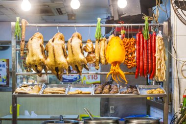  Gıda Çin açık hava restoranında sunulmaktadır.