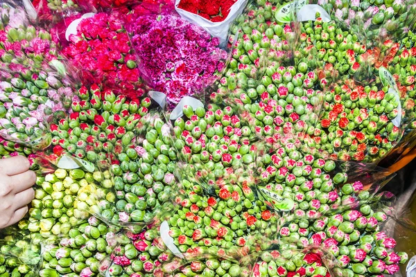 Mooie bloemen op de bloemenmarkt in hong kong — Stockfoto