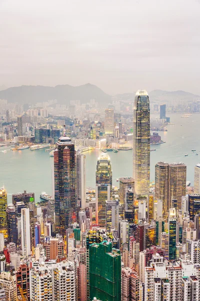 Panorama-Skyline der Hongkong-Stadt vom Gipfel — Stockfoto