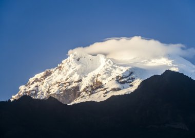 kar maskeli antisana volkan, ecuador