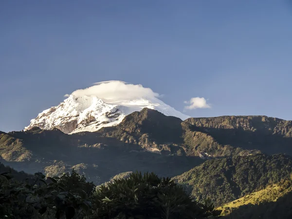 kar maskeli antisana volkan, ecuador