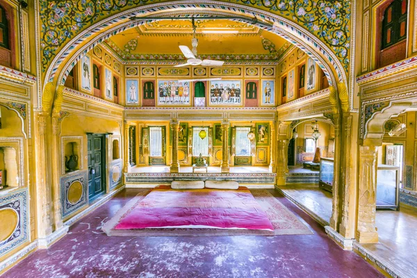 Vackra gamla haveli i mandawa — Stockfoto