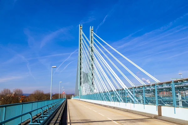 Bridge of an Industry Park in beautiful landscape near Frankfurt — Stock Photo, Image