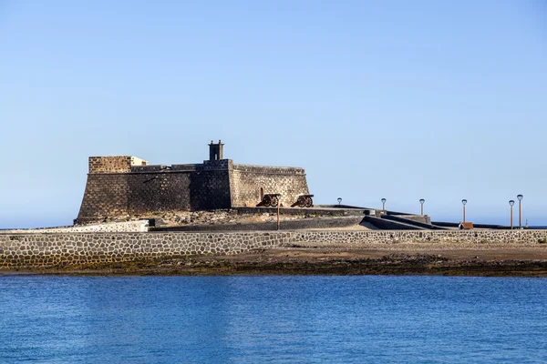 Замок Castillo de San Gabriel в Arrecife, Лансароте, Канарські є — стокове фото