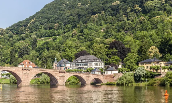 Puente viejo en Heidelberg - Alemania — Foto de Stock