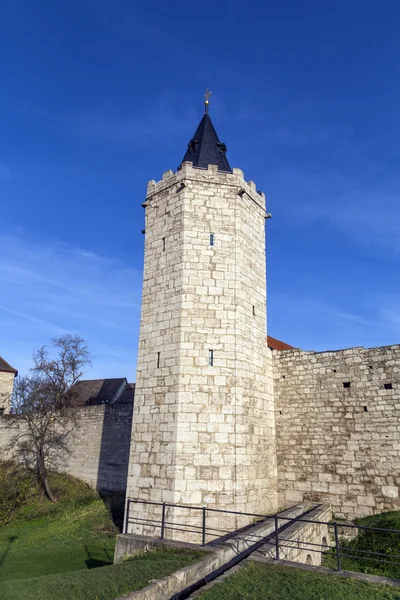 Torre de la antigua muralla de la ciudad en Muehlheim — Foto de Stock