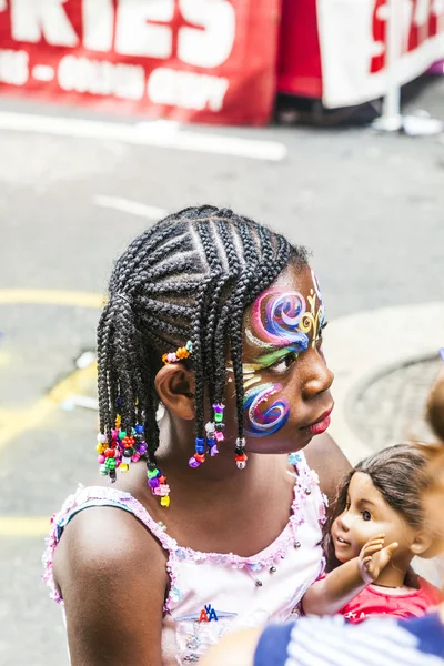 Les gens célèbrent le festival Bastille dans la 60e rue à New York — Photo