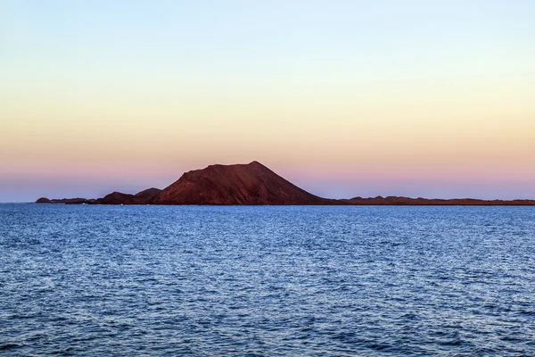 Zachód słońca na wyspie fuerteventura, Wyspy Kanaryjskie — Zdjęcie stockowe