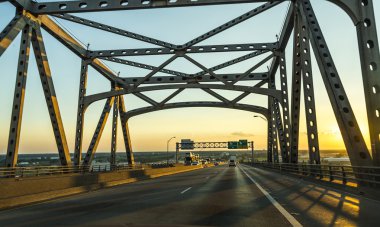   Interstate 10 üzerinden Bayan baton rouge köprü görünümü