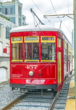  new Orleans'taki nehir kenarında hattı hizmet veren tramvay