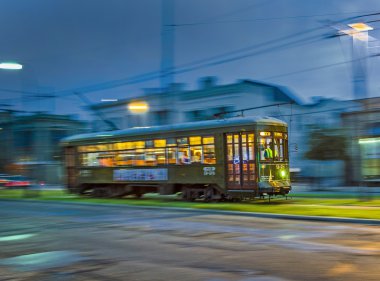  tramvay hattı st. charles ny gece new Orleans