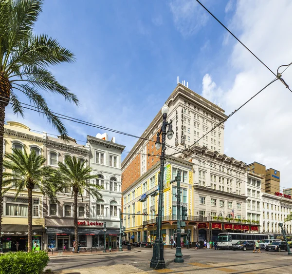 Crossing canal street with bourbon street and famous Astor hotel — Stock Photo, Image