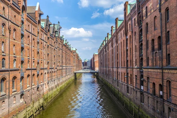 Lagerhallen in der speicherstadt in hamburg, deutschland — Stockfoto