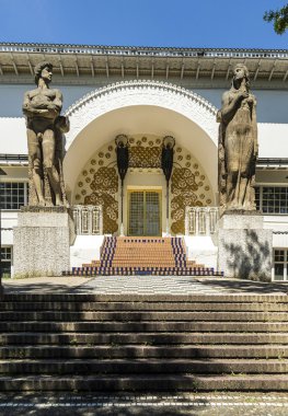 Ernst ludwig haus adlı kuenstler kolonie sanatçı kolonisi darmsta