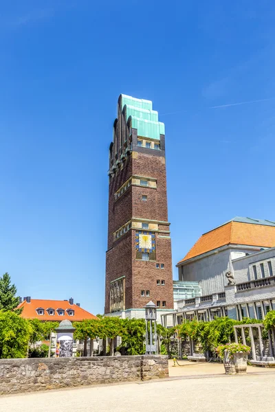 Hochzeitsturm tornet vid kuenstler kolonie konstnärer kolonin i darms — Stockfoto