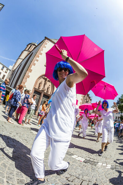 people at christopher street day in Frankfurt