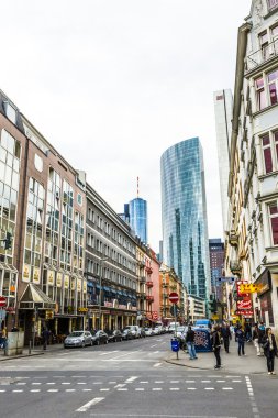 kaiserstrasse frankfurt kalbinde göster 