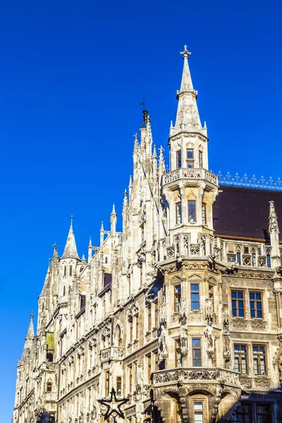 Detalj av stadshuset på marienplatz München — Stockfoto