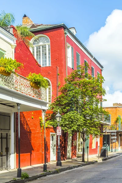 Edificio nel quartiere francese di New Orleans — Foto Stock