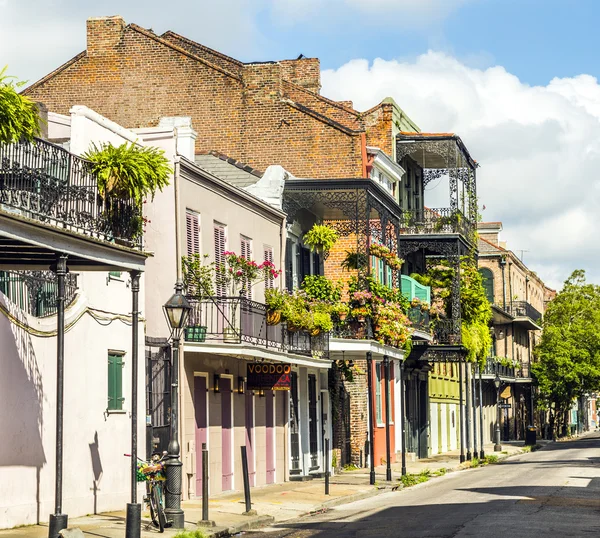 Building in the French Quarter in New Orleans — Stock Photo, Image
