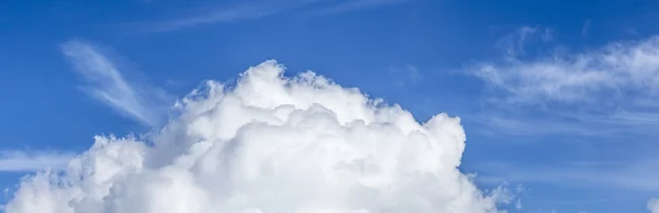 Nuvens no horizonte — Fotografia de Stock