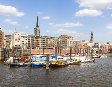 hamburg baumwall alanında bir kanal tekneleri, 