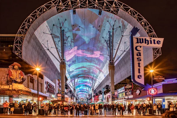 Las Vegas Usa Maart 2019 Fremont Street Met Veel Neonlichten — Stockfoto