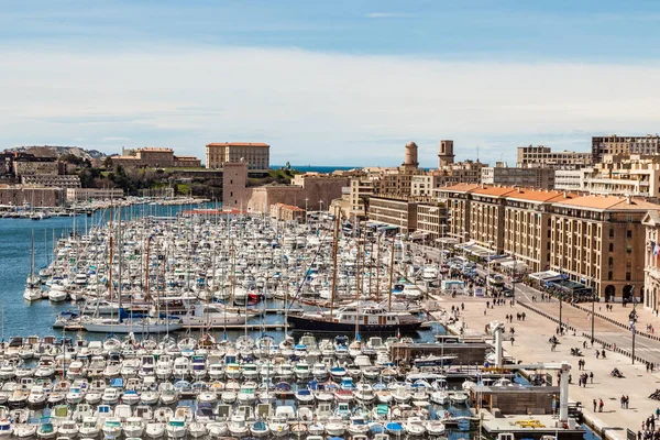 Marseille Francie Března 2015 Bílé Jachty Přístavu Old Vieux Centru — Stock fotografie