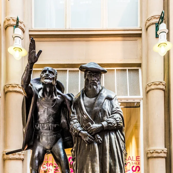 Leipzig Tyskland Augusti 2015 Skulptur Mefistofeles Förhäxar Eleverna Scenen Auerbachs — Stockfoto