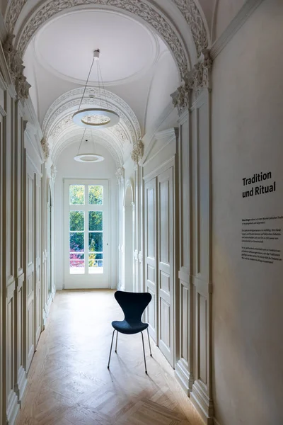 Francfort Allemagne Octobre 2020 Ancienne Salle Avec Chaise Dans Nouveau — Photo